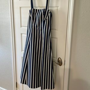 Gianni Bini navy striped sun dress